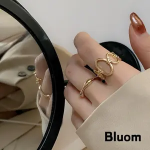 [Bluom] Cincin Set 2 Pcs Warna Emas Dan Perak Desain Ganda Cincin Rantai Dan Cincin Persegi Tak Teratur Desain Buka Q306