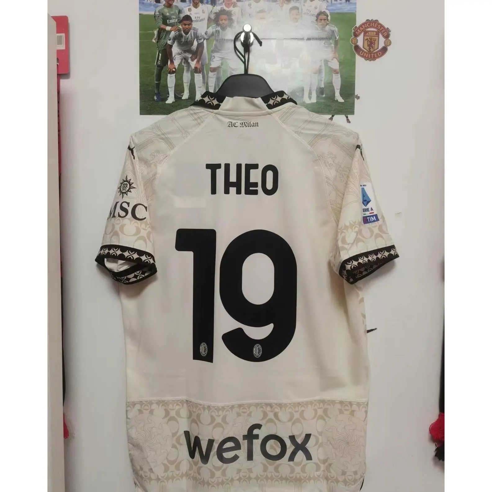 24-25 season ac Milan fourth away THEO NO.19 same jersey