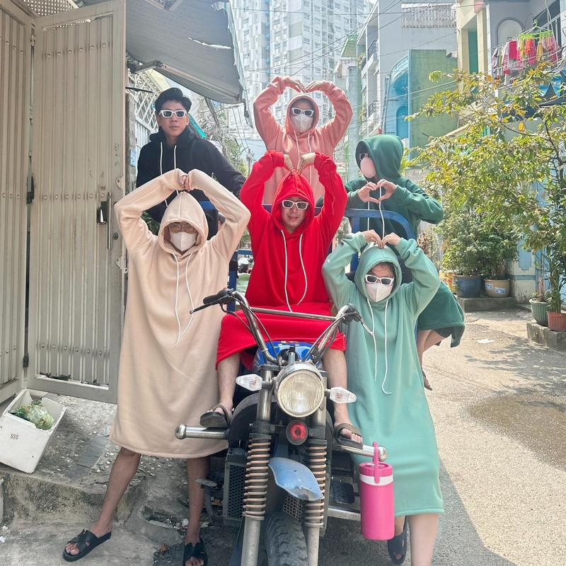 Áo Khoác Hoodie siêu to khổng lồ làm váy luôn chất nỉ pe lót bông nam nữ unisex freesize (40-100kg) Women Top