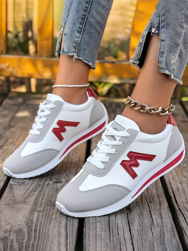 Women's Fashionable Patchwork Design Lace Up Low Top Sneakers, Casual Comfortable Breathable Sports Running Shoes, All-match Round Toe Shoes for Daily Wear 6