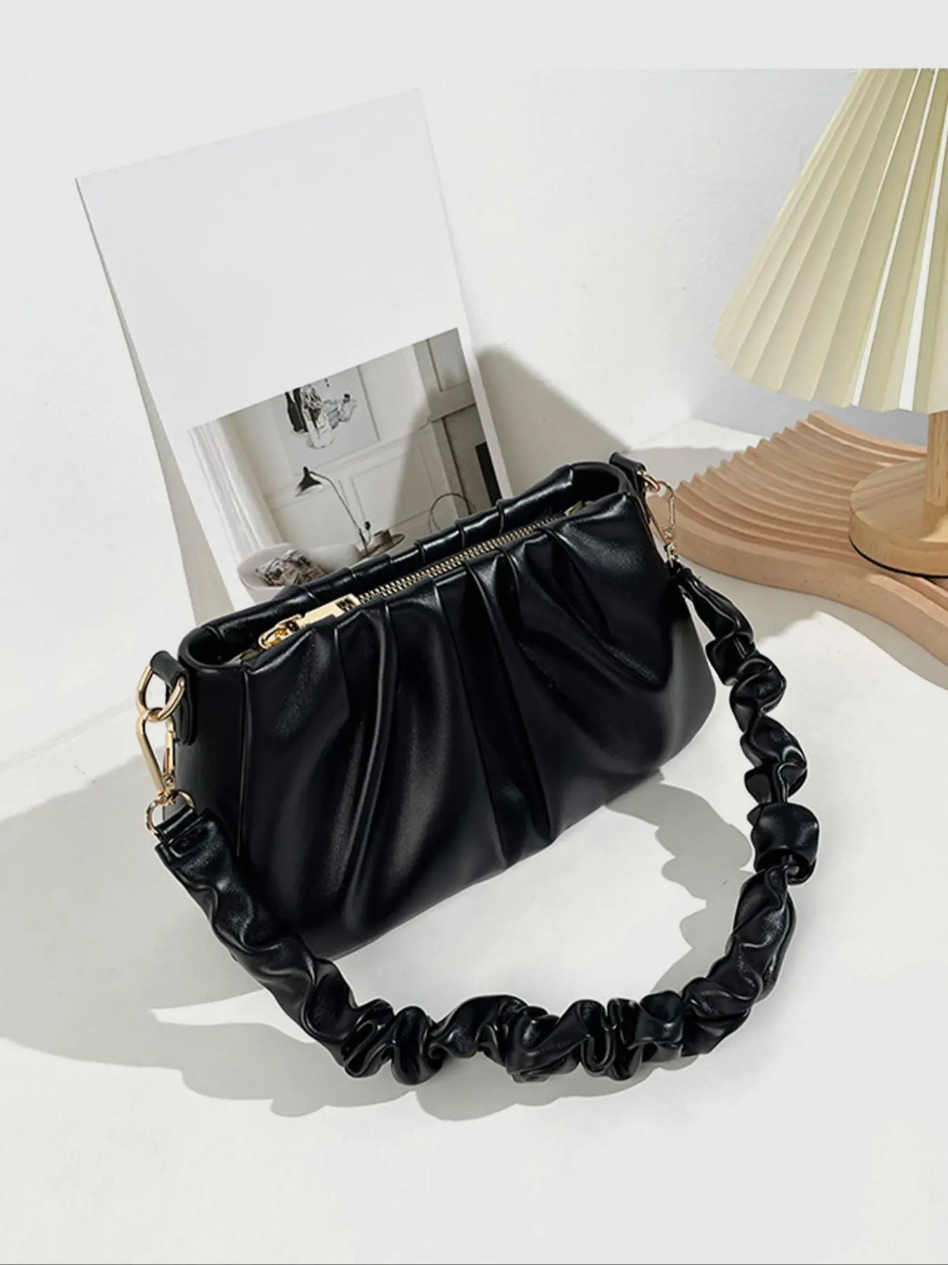 Women's Elegant Shoulder Bag, Fashionable Solid Color Underarm Bag for Daily Used, Casual Trendy Versatile High-quality Daily Commuting Bag