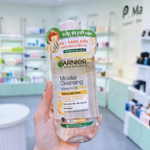 Nước Tẩy Trang Garnier Làm Sạch Sâu Garnier Micellar Oil-Infused Cleansing Water Vàng Dầu 400ML
