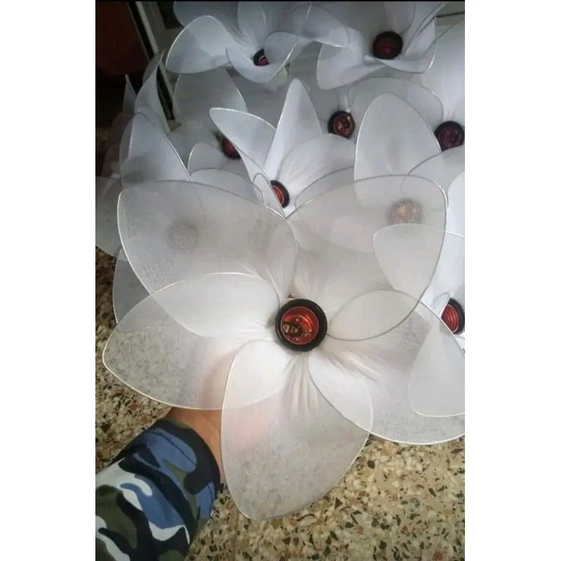 kap lampu. bunga stocking. bunga dekorasi