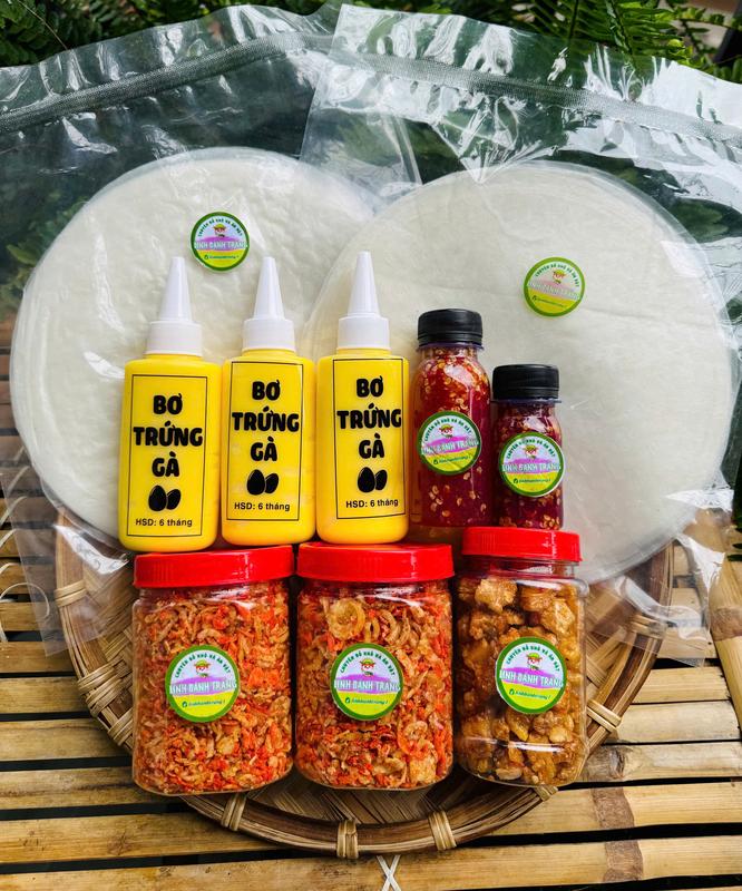 [ COMBO 109k ] Đồ Ăn Vặt Snack Food Bánh tráng phơi sương, hành phi muối ruốc   , hủ tóp mỡ kèm chai sốt tắc, ớt rim, bo 3 chai
