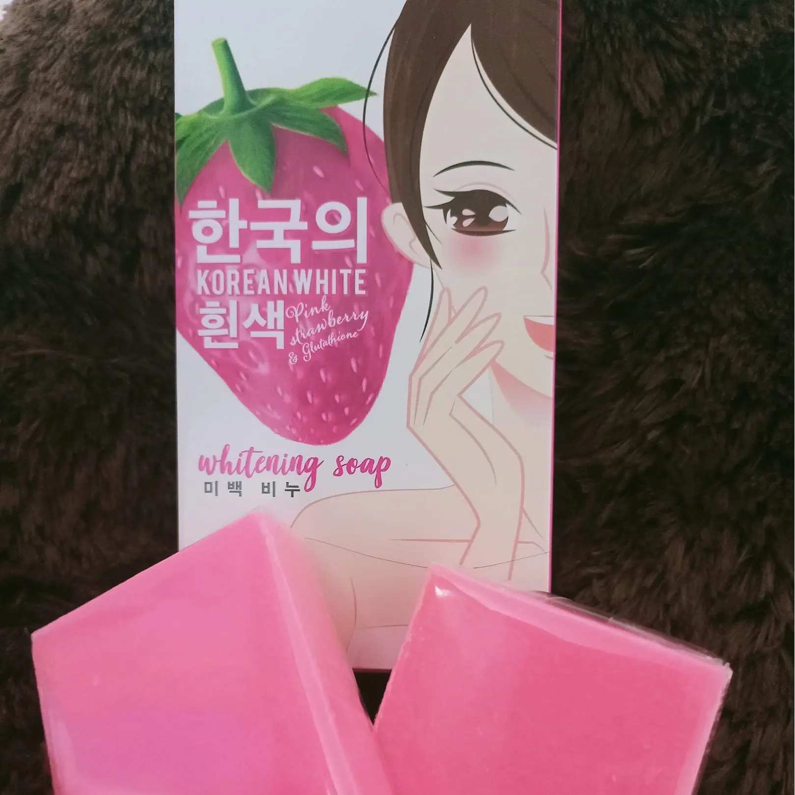 korean white pink strawberry and glutathione Korean White Pink Strawberry & Glutathione Whitening Soap