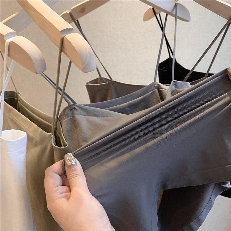 Product Introduction of Quality Version Independent Solid Color Camisole Women'S Summer With Chest Pad Top Without Steel Ring Seamless Wrapped Chest Thin Tube Top 3