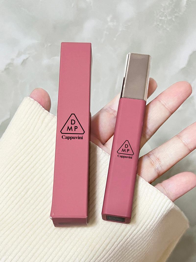 Product Introduction of Cloudy Lip Gloss & Lip Mud, Matte Velvet Finish, Brightening Effect, Long-lasting Color, Makeup Lip Gloss 11