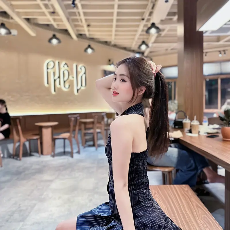 LT696 Set yếm MIA Nio LT Kẻ sọc sang, áo yếm gile, chân váy xếp ly 7