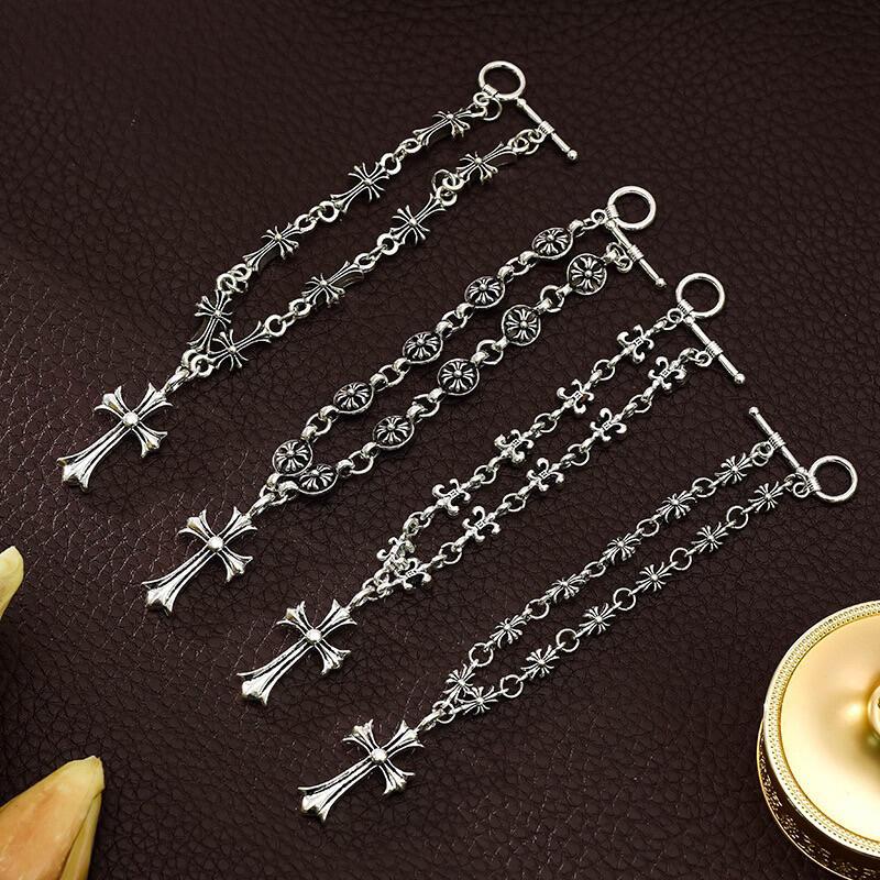 Product Introduction of Cool Titanium Chrome Heart Bracelet for Men and Women 3