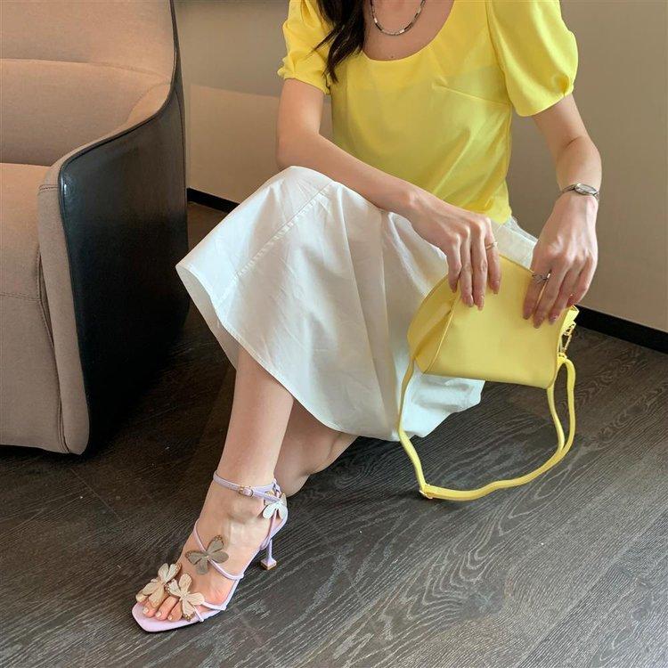 Product Introduction of รองเท้าแตะ Stiletto, แฟชั่นยุโรปและอเมริกา, ขนาดบวก, หัวเหลี่ยม, รูปร่างผีเสื้อ, ส้นสูง, รองเท้าผู้หญิง, ราคาถูกและสวยงาม, เหมาะสำหรับการค้าต่างประเทศ, อินเทอร์เน็ตร้อน, มาใหม่ในปี 2024 18