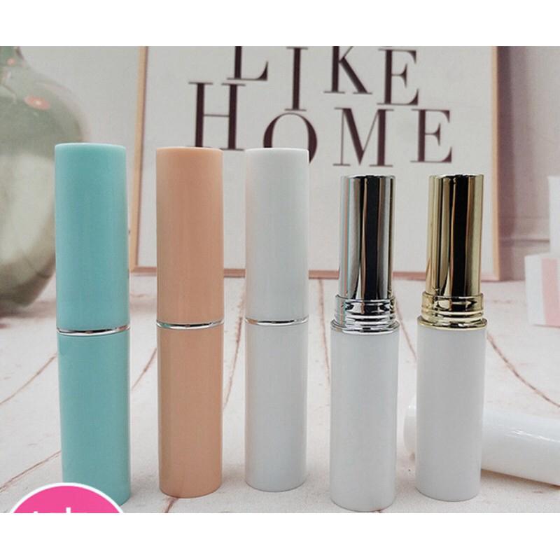 Vỏ đựnġ son dưỡng viền vàng, bạċ Trang Điểm Cosmetic