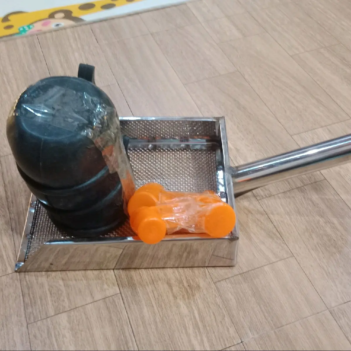 ️Com bo...1 sàng cát +3 gáo cao su+3 cốc C2...