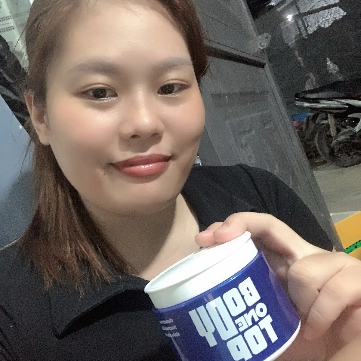 BODY ONE TOP trắng tự nhiên không bết thơm lâu ️️