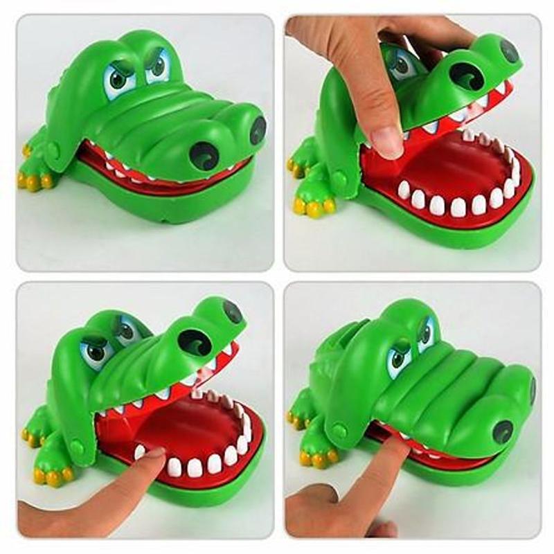 Đồ Chơi Khám Răng Cá Sấu Cắn Tay Vui Nhộn Cho Bé Và Cả Gia Đình. Toy 1