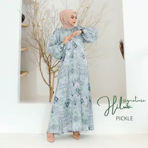 HILWA SIGNATURE DRESS by HALWA APPAREL GAMIS SILK Wanita Muslim