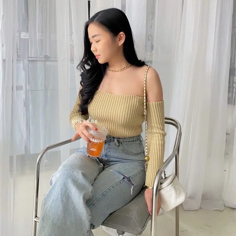ALEETA TOP