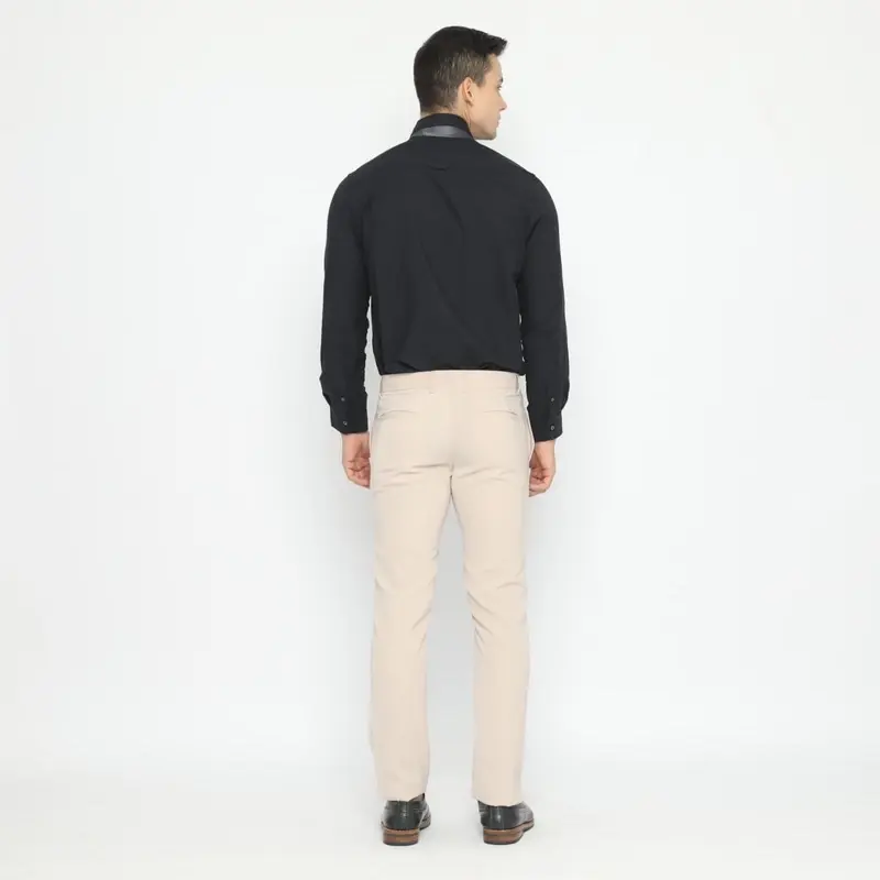 Code Male Celana Bahan Premium Cream Formal Straight Cut Slim Fit 3