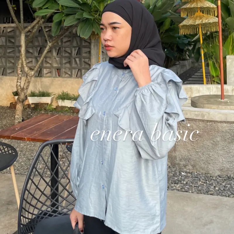 ENERA BASIC Kemeja Yura Ruffle Blouse Polo Linen Wanita Santai 1