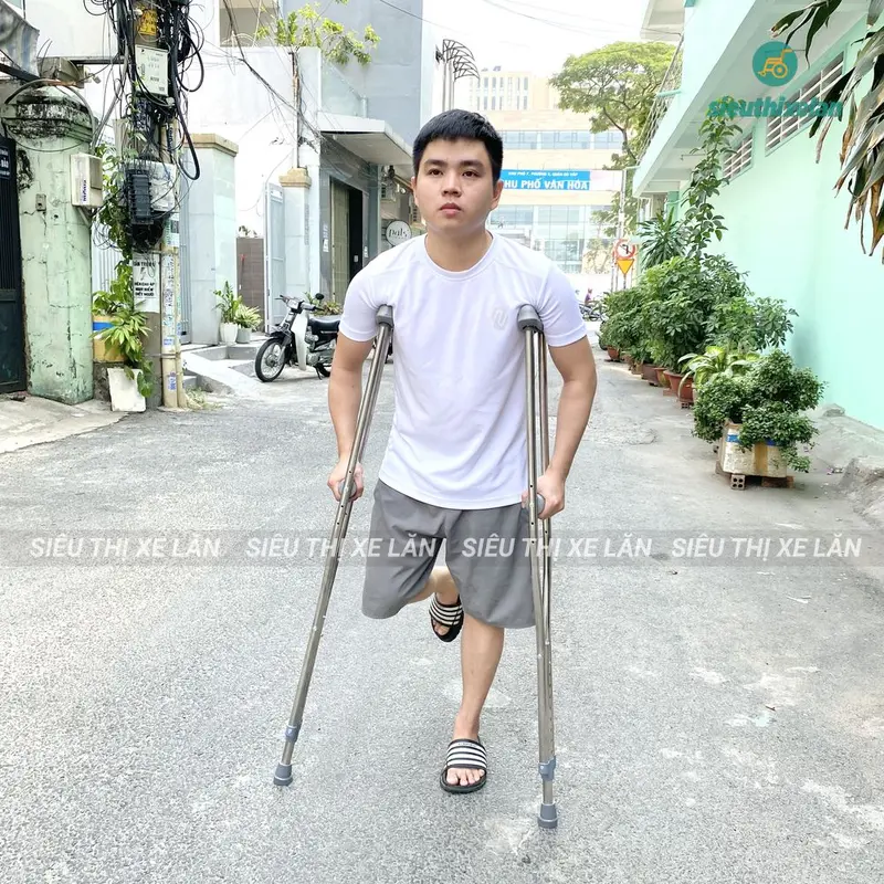 Nạng Chống Nách Nhôm/Inox OROMI Chắc Chắn Có Đế Cao Su Chống Trơn Trượt Dành Cho Người Lớn 2