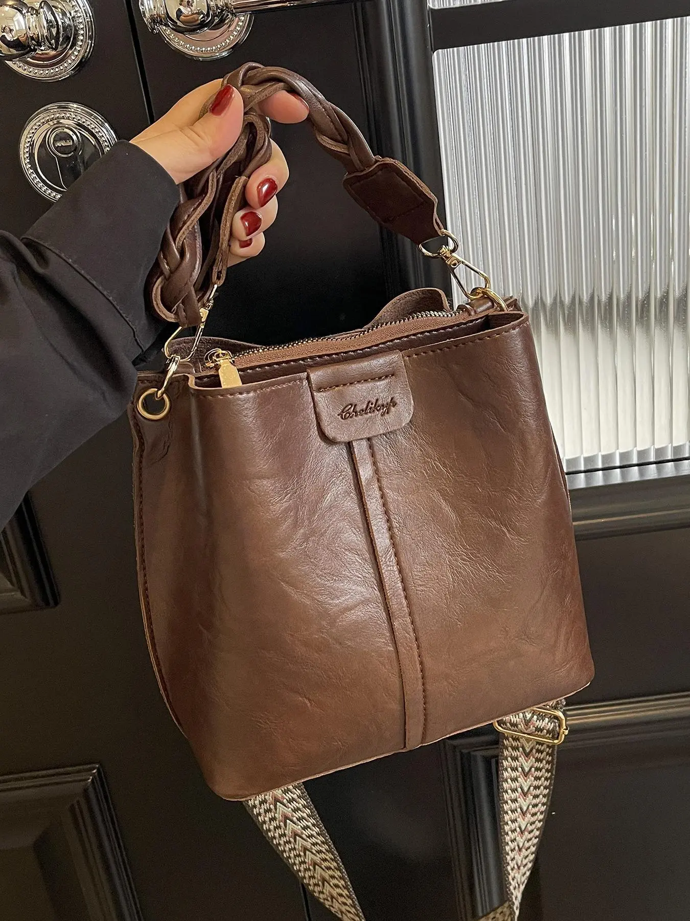 Women's Elegant Minimalist Shoulder Bag, Retro Fashionable Crossbody Bag, Casual Trendy Versatile High-quality Daily Commuting Purse, Girl Fashionable Shopping Bag