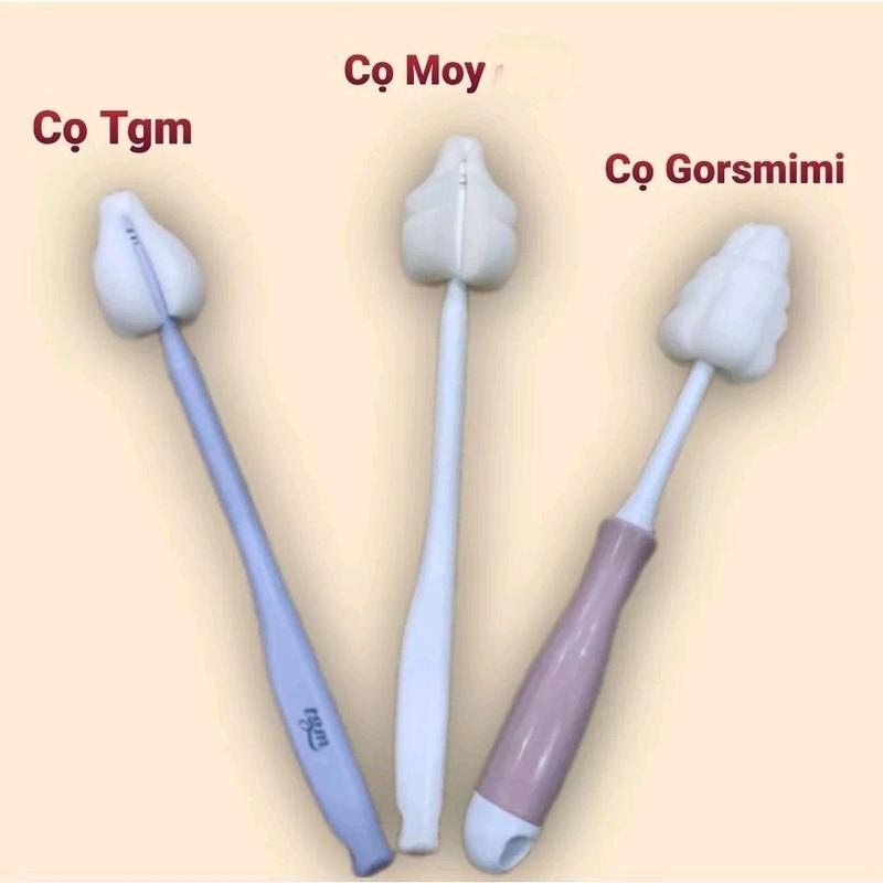 (Tách lẻ) Bộ cọ mút xốp bọt biển 2 trong 1 dùng cọ bình sữa kiêm cọ núm ti Grosmimi / Moy / TGM