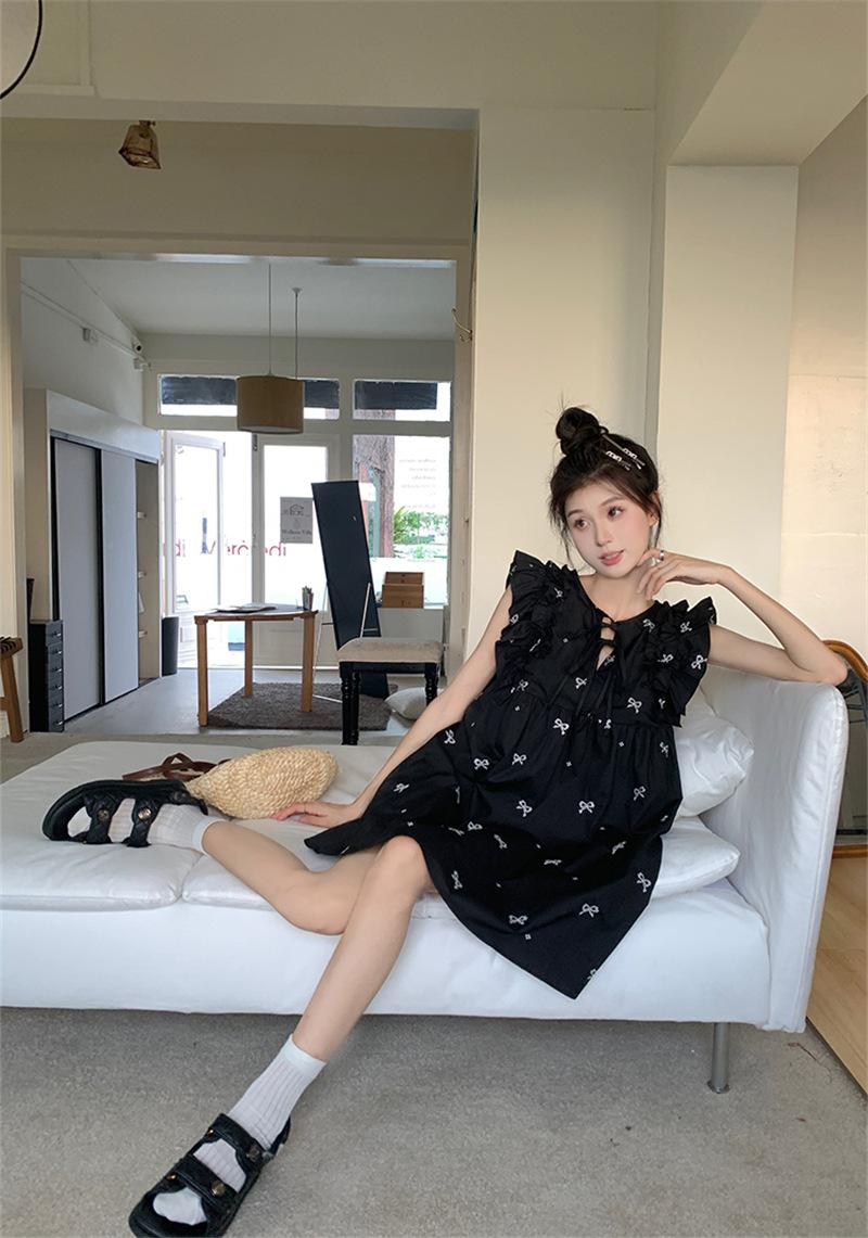 Product Introduction of JLYDQ*Sweet doll skirt with small flying sleeves, black dress for women in summer, loose ruffled hem, belly covering, short skirt, cute jumpsuit, short skirt 5