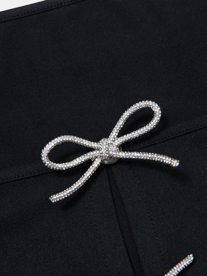 Product Introduction of YOZY Women's Plain Rhinestone Bow Decor Crop Top, Elegant Long Sleeve Top for Spring & Fall, Ladies Clothes for Daily Wear 4