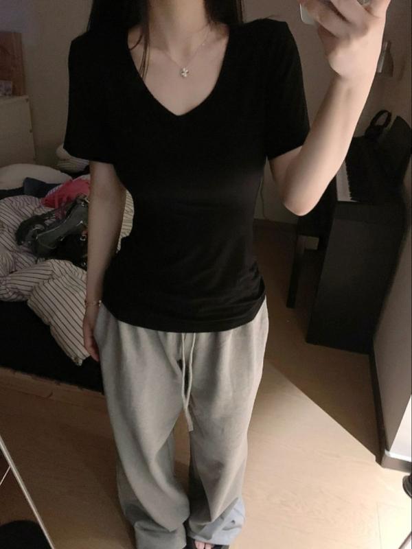 Áo Thun Tay Ngắn Cổ Tròn Dáng Ôm Màu Trơn Dễ Phối Phong Cách Hàn Quốc Dành Cho Nữ