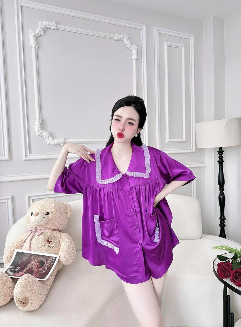 Product Introduction of Freesize (65Kg-90Kg) Bộ Pijama Đùi Nữ Áo Baby Doll Cổ Bèo Vải Lụa Latin Có Nút Bọc, Quần Đùi Ống Rộng Có Túi, Quần Áo Ngủ 5