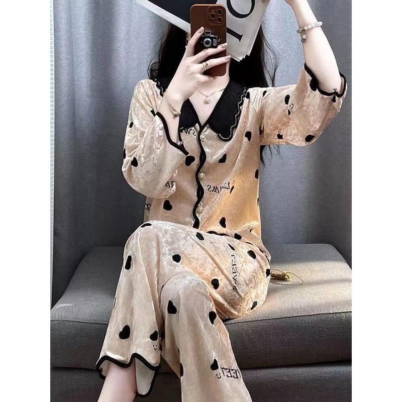 Đồ Ngủ Nhung Kim Cương Cao Cấp Dành Cho Nữ Mùa Thu Và Mùa Đông Bộ Đồ Mặc Nhà Dài Tay Phong Cách Pháp Ngọt Ngào Hàng Mới Về 2024 Cổ Búp Bê