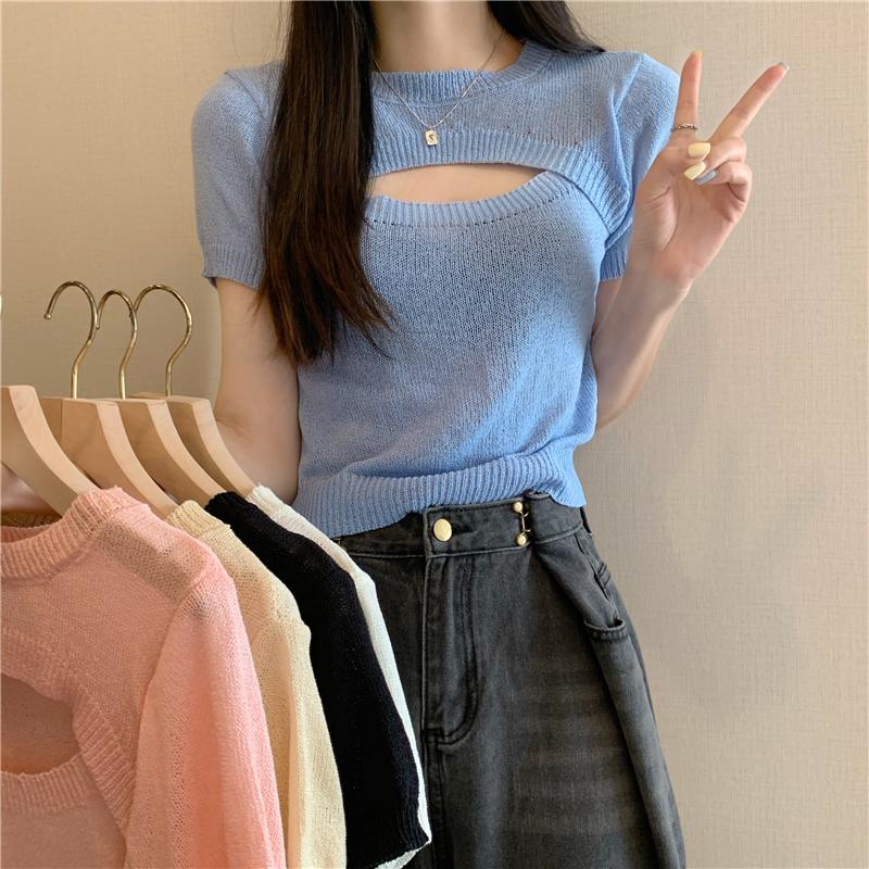 Product Introduction of Áo Len Dệt Kim Giả Hai Lớp, Thiết Kế Độc Đáo Sang Trọng Khoét Lỗ Áo Phông Ngắn Tay, Áo Ngắn Cô Gái Nóng Bỏng Mùa Hè, Phong Cách Instagram, Dành Cho Nữ, Bán Chạy Top Women Top Women 3