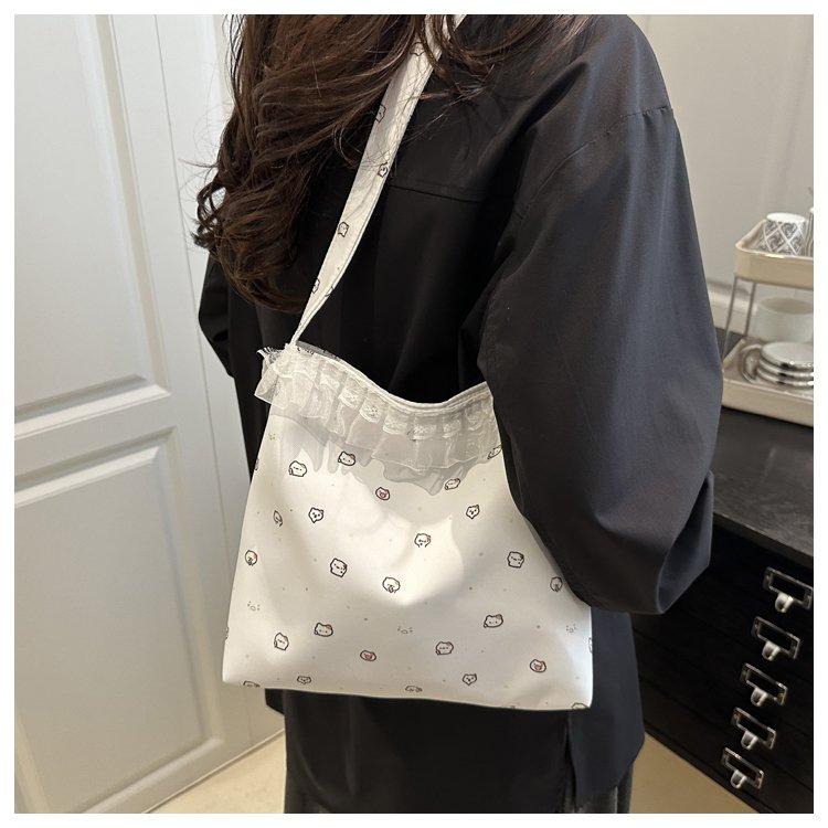 Product Introduction of Sewing Line Magnetic Snap Spring 2025 Women's Bag Shoulder Bag Personality Trend Large Capacity 13