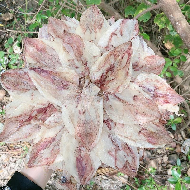 Khô mực size 75-80con 1kg ( 1kg ) Hàng loại 1  Mực ống bầu Sông Đốc Cà Mau