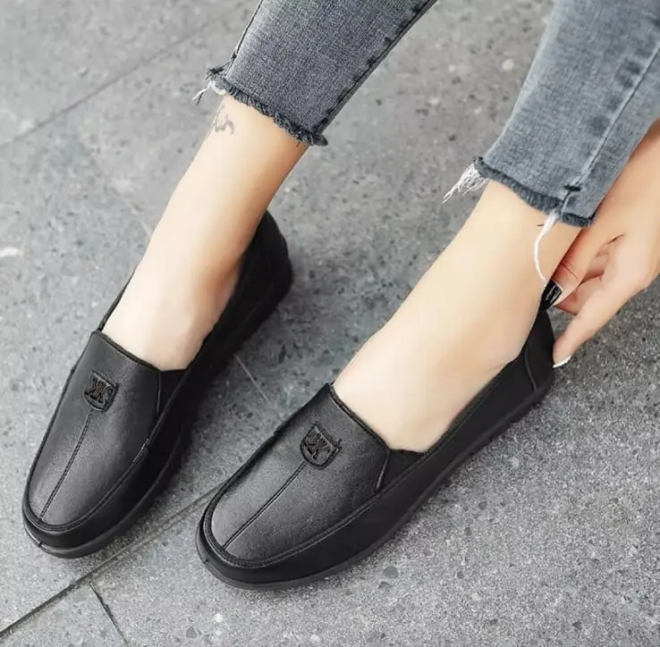 Sepatu Wanita LOAFERS KK Slip on terbaru sepatu kerja trendy nyaman kekinian 2021 elegan nyaman bernafas bisa COD korean style viral Shoes Flat 0