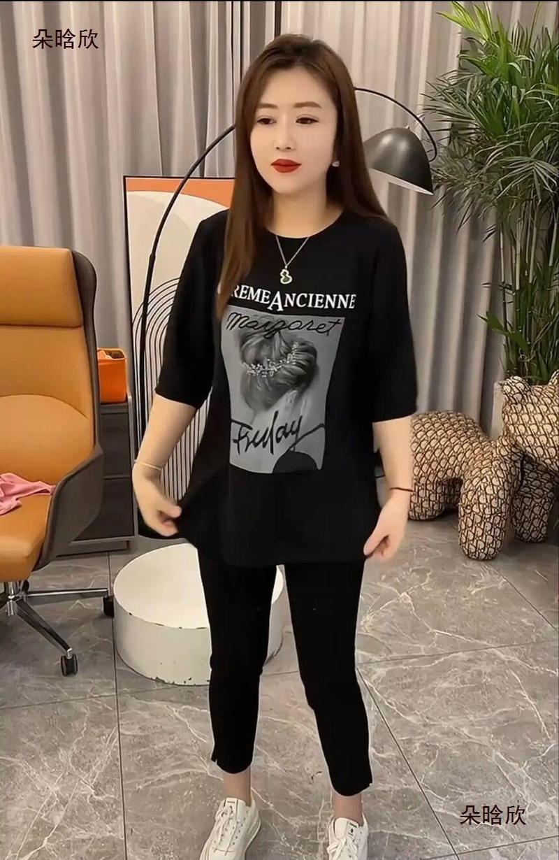Product Introduction of Baju Atasan, Ninishiya Wen Nishiya Wen, Koleksi Musim Panas 2024, Lengan Pendek, Longgar dan Langsing, Rekaan Cantik, Kembang Kecantikan, Gaya Mencari, Popular, dengan Cetakan elegant outfit 13