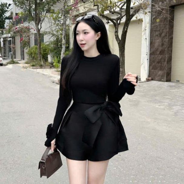 Set Áo Thun Đính Hoa Tay Áo và Chân Váy Tafta Đính Nơ Eo Nữ Women