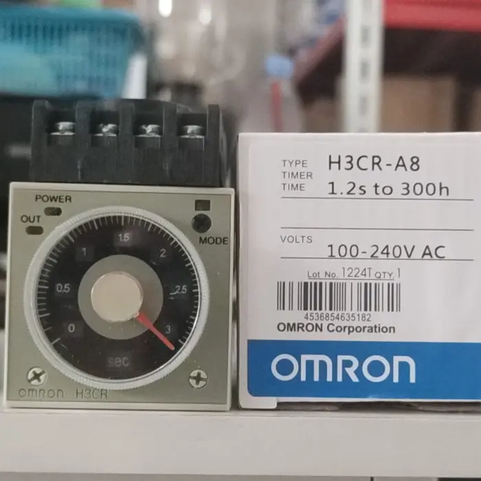 TERBARU!! Timer Omron H3CR - A8 / 220 AC 8 Pin + socket H3crA8 - h3cra8 - h3cr a8 0
