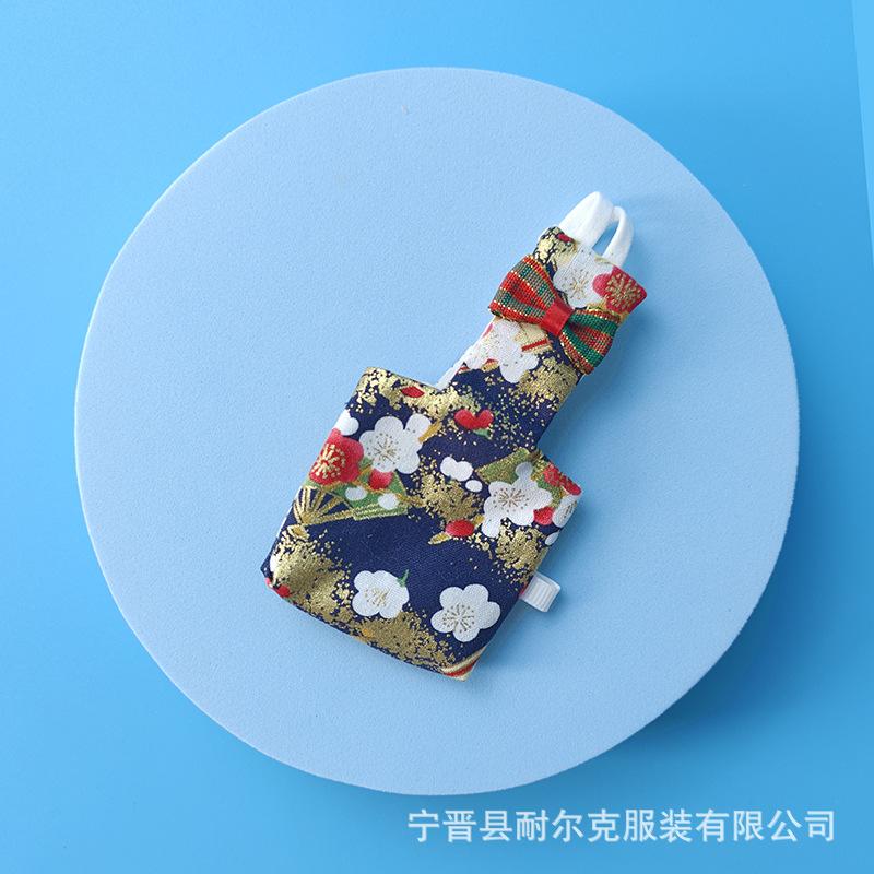 Product Introduction of Parrot Flying Clothes Tiger Skin Peony Xuanfeng Baby Diapers Go out Anti-Shit Pocket Parrot outside 11