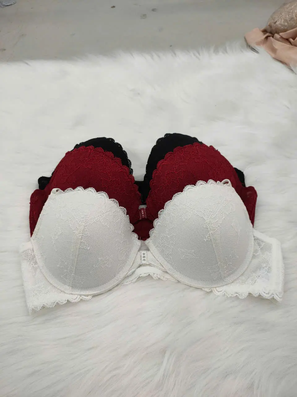 (OA 068-1) Áo ngực nguyên ren móc cài trước đệm 2cm