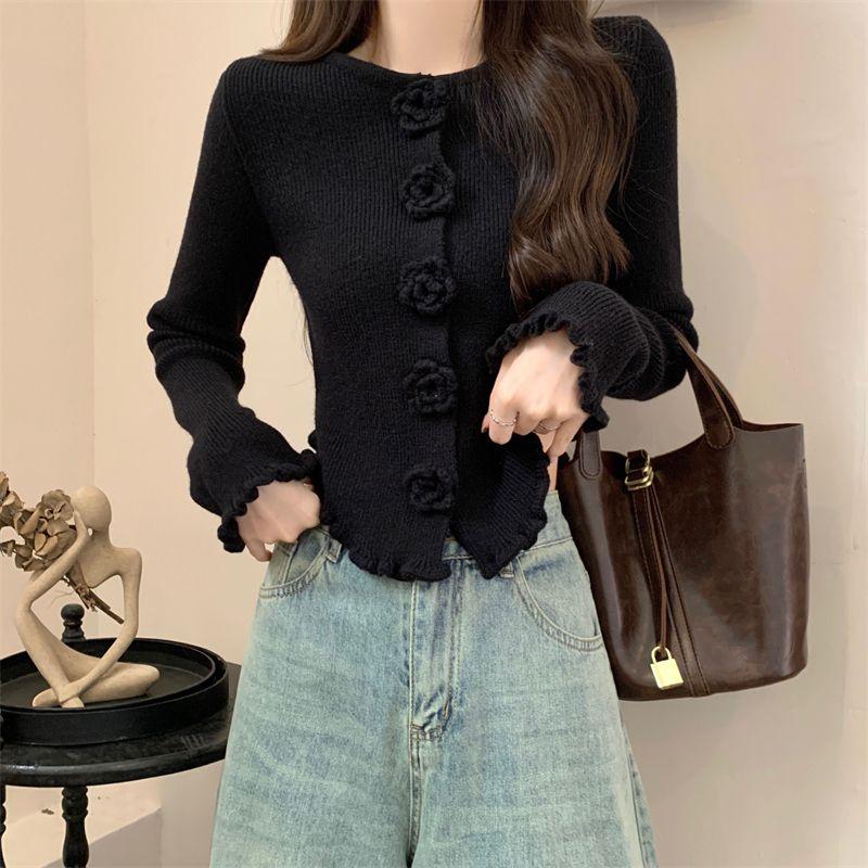 Product Introduction of Áo Len Hoa Hồng Ba Chiều Màu Đỏ, Dành Cho Nữ, Với Áo Khoác Selvedge Dây Áo Cardigan Dệt Kim, Phong Cách Mùa Thu Và Mùa Đông, Phong Cách Giáng Sinh Năm Mới, Ins Năm 2024, Áo Thời Trang Top Women 21