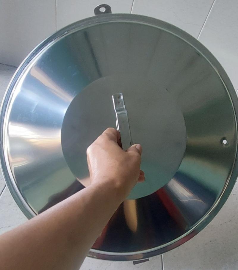 Product Introduction of Nắp bồn nước inox 304 Đại Thành đường kính 42cm đậy bồn 1000l, 1500L, 7000L, 700L...chung đường kính 42cm chính hãng 8