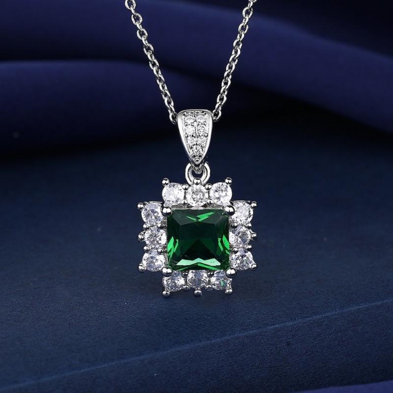 Product Introduction of [with Gra Certificate] Fashion Emerald Jewelry Set Green Ring Necklace Ear Stud 20