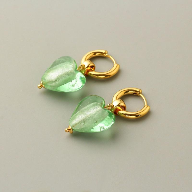Product Introduction of Retro Elegant Earrings New Popular Net Red Simple Cold Style Earrings Female High Sense Ear Rings 2