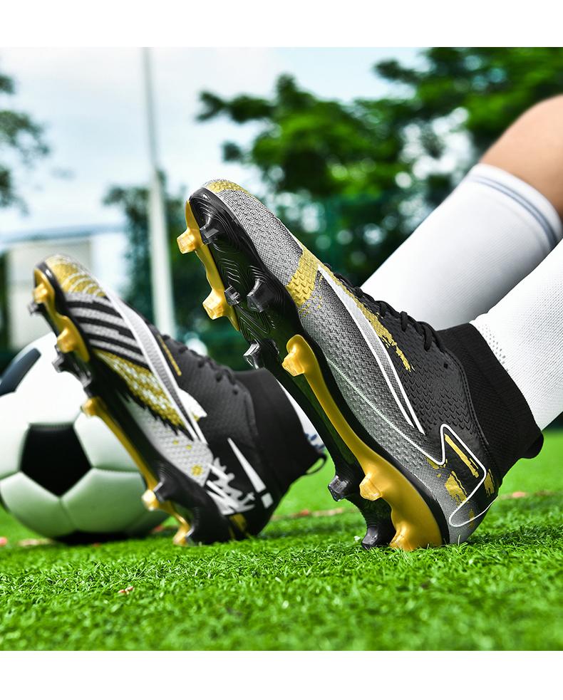 Product Introduction of （SIZE 33-45）Ready Stock Unisex Plus Size Football Shoes Outdoor Futsal Soccer Shoes Non-slip Training Shoes 18