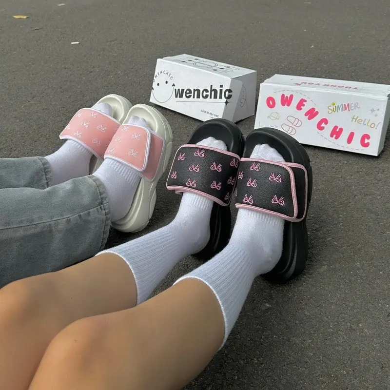 Dép quai Ngang DÁN XE  NƠ THÊU chibi dễ thương đế cao 4cm mềm nhẹ êm chân mẫu mới hot 2024 0