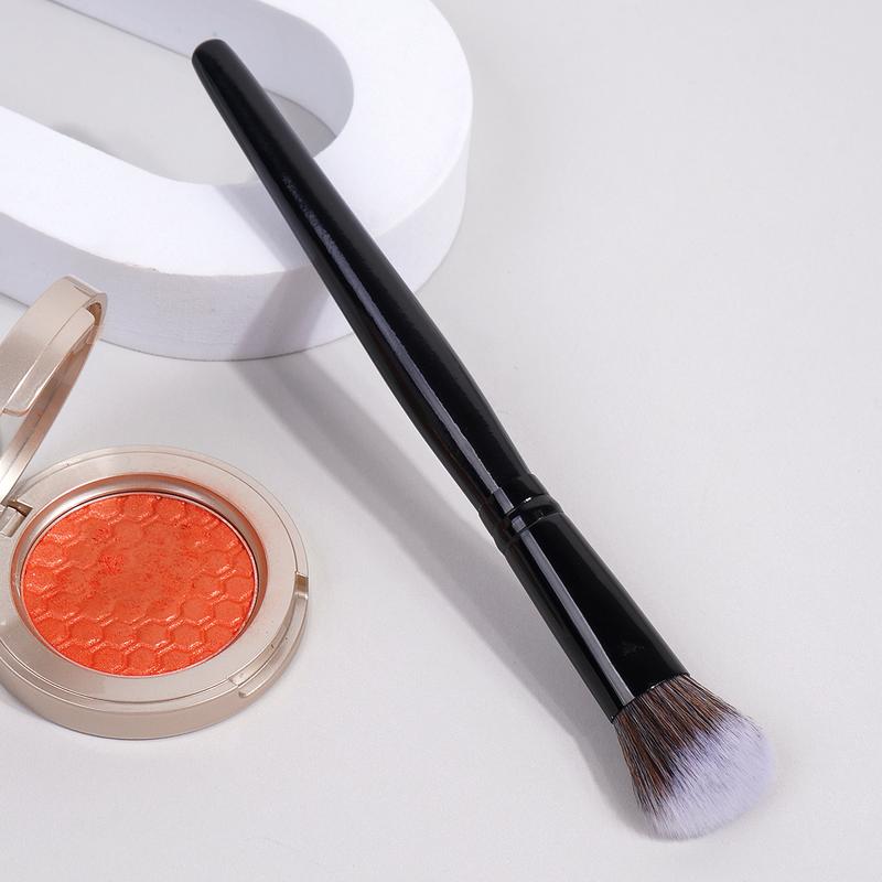 HÀNG MỚI VỀ MAANGE Cọ Má Hồng MAG51015 Siêu Mềm Đầu Chéo Tán Đều Mịn Mượt - Phù Hợp Má Hồng Dạng Phấn và Kem - Cho Lớp Nền Mịn Màng - Cosmetic Nữ Mỹ Phẩm Trang Điểm