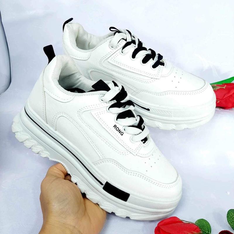 Giày thể thao trắng đế độn 5cm Nữ Sneaker Shoes Nam Women 0
