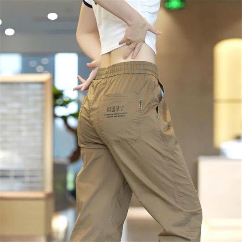 Product Introduction of Quần nữ jogger kaki ống rộng trẻ trung cá tính 7
