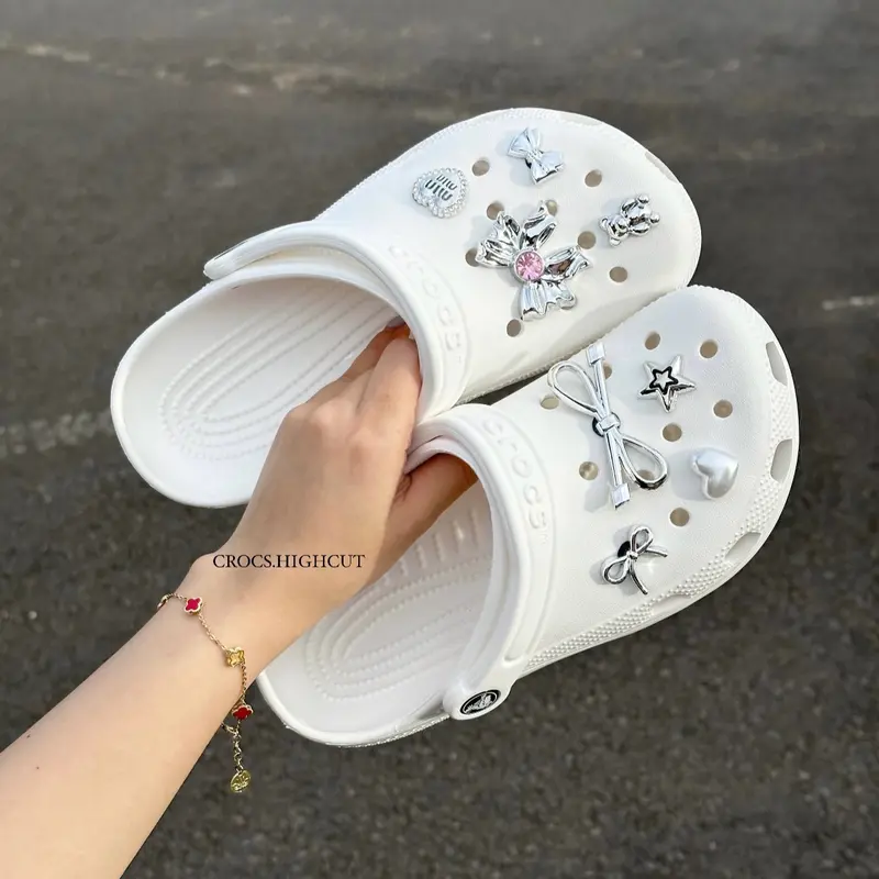 Set sticker Nơ Xinh phối cùng dép sục, Cờ Rốc ( Không có dép) 3