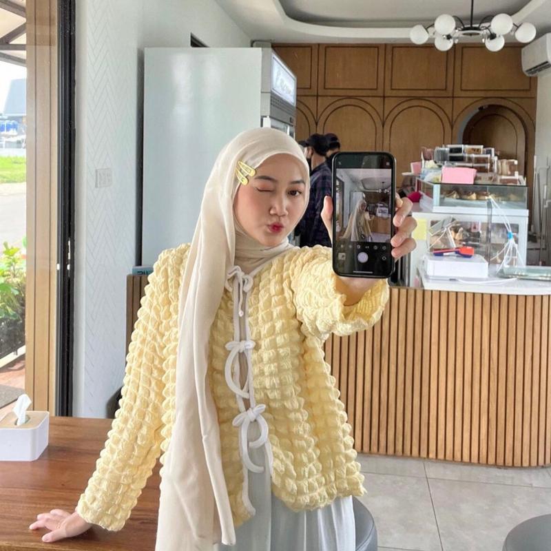 Candy Bubble Cardigan 1